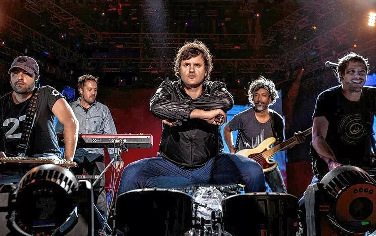 Fiesta Nacional de la Manzana – Jueves – Ciro y Los Persas