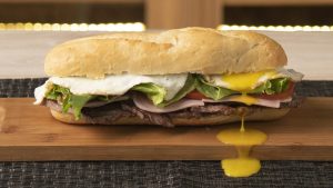 Orgullo nacional: tres sándwiches argentinos entre los 10 mejores del mundo