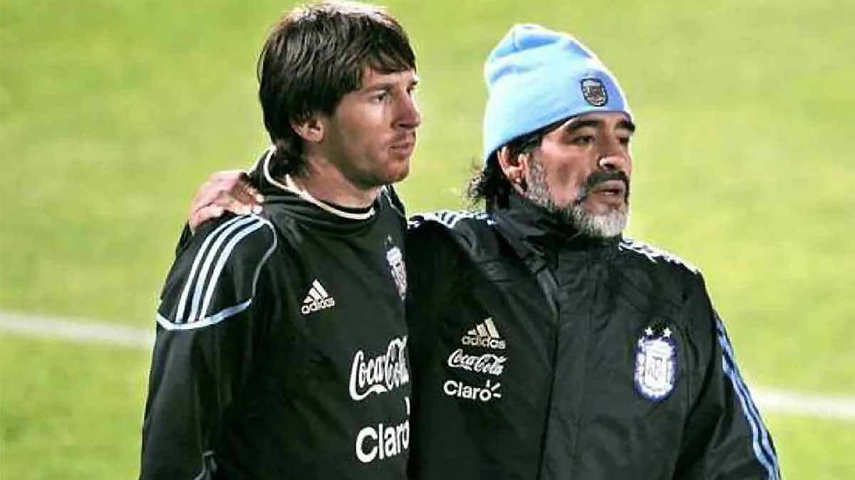 Messi y Maradona volvieron a compartir algo: un nuevo récord une a los dos mejores jugadores de la historia del fútbol argentino. Foto Archivo.