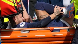 Video: la dura lesión de Neymar, que no llegaría al partido de Champions
