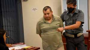 Quiso prenderla fuego dentro de su casa en Plottier: inicia el juicio por intento de femicidio