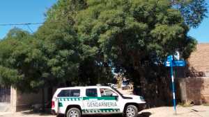 Denunciaron “amenazas” a los policías retirados que protestan en la Ruta 22