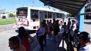 UTA anticipó un posible paro de colectivos para este fin de semana largo: qué servicios afectaría