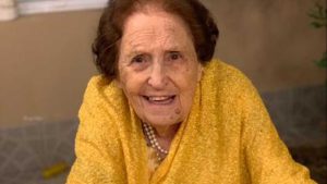 ¡Feliz cumpleaños Teresa! Una lectora de Roca que hoy festeja 100 años