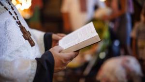 Aseguran que más de 100 sacerdotes sospechosos de abusos siguen activos en la Iglesia católica de Portugal