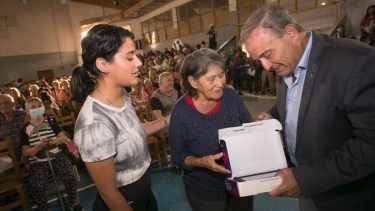 El acto fue encabezado por el intendente Pedro Pesatti. Foto: gentileza.