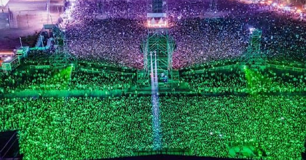 370 mil personas reunió la noche del trap en la Fiesta de la Confluencia 2023, en Neuquén thumbnail