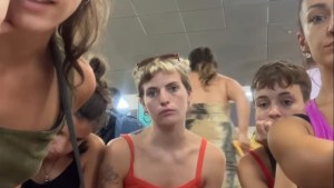 Las jóvenes de Neuquén y Cipolletti varadas en Colombia esperan viajar a Argentina este miércoles