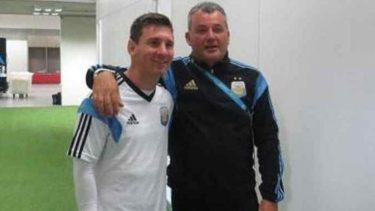 Humbertito Grondona apunto contra Lionel Messi.