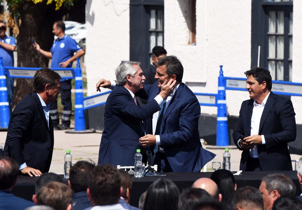 El ministro y el presidente compartieron juntos un acto en Mendoza. Foto Télam