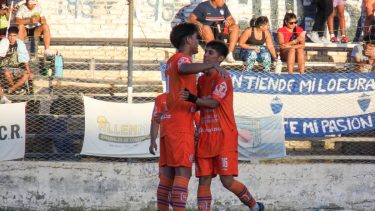 Roca goleó 5 a 0 a Alto Valle en Allen. (Foto: Facebook Deportivo Roca)