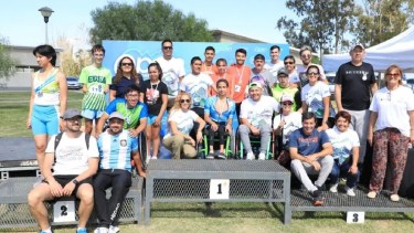 Los atletas paralímpicos de Cinco Saltos se destacaron en el primer Open COPAR. Foto: Gentileza.