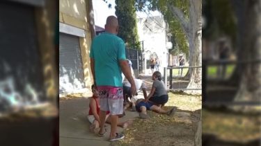 El hecho ocurrió a metros de un centro de jubilados. 