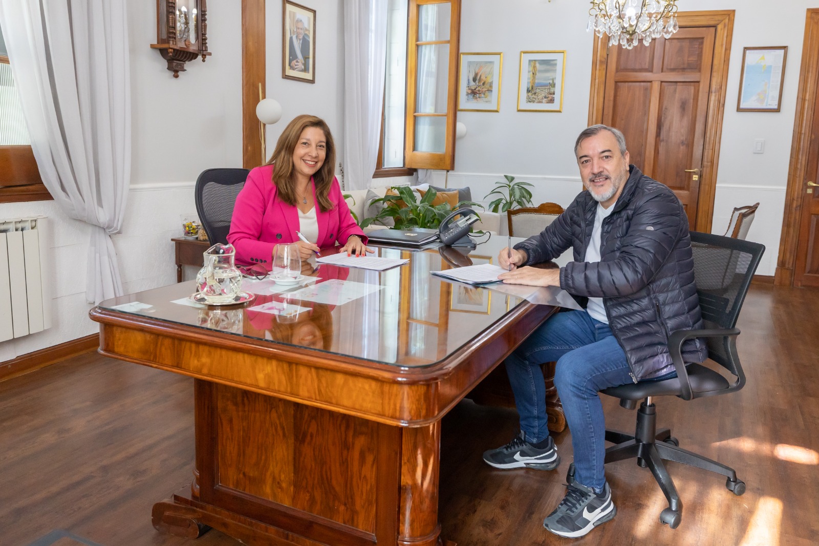 La reunión entre la gobernadora y el líder de ATE generó fuertes reacciones.