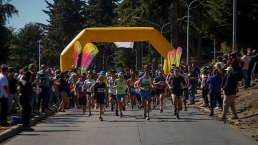 La Carrera de Miguel volvió a la Costanera de Bariloche. Foto: Marcelo Martinez