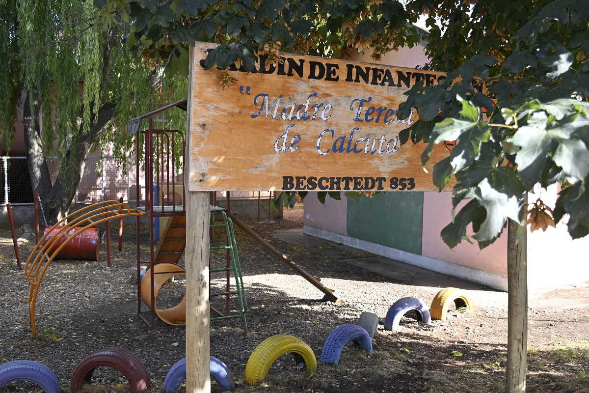 El jardín 56 está próximo a la escuela 185.  Foto: Chino Leiva