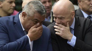 Chiqui Tapia se movió rápido y tiene prácticamente asegurado el Mundial Sub 20 en la Argentina.