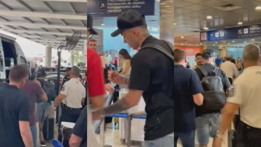 Enzo Fernández ya está en el país y en las próximas horas se sumará a la Selección. 