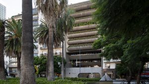 Un hombre armado se atrincheró en el Consulado de Brasil en Buenos Aires
