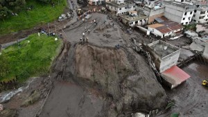 Ascienden a 12 los muertos por un alud provocado por lluvias en el sur de Ecuador