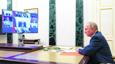 Putin sigue avanzando en la región fronteriza con Ucrania en una supuesta respuesta a la presencia de la OTAN en la zona. 