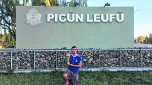 La copa del Campeón del Mundo está en Picún Leufú y la hace Pedro Wlasiuk
