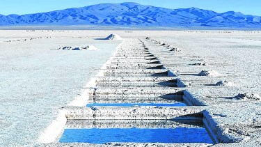 Litio: aguas que van, deben volver