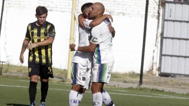 Maronese le ganó un partidazo a Pacífico como visitante. (Foto: Oscar Livera)