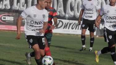 Cipo debutó con un triunfo y quiere sumar fuera de casa.