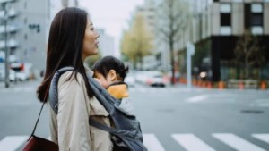 Escándalo en Japón por la propuesta de tener un bebé para reducir deuda estudiantil
