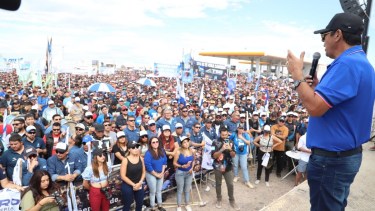 "Necesitamos que nos acompañen con nuestros candidatos del MPN el domingo", dijo Rucci. (Foto: gentileza)