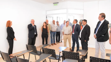 Además de las dos aulas nuevas se refaccionaron los laboratorios (Foto: gentileza)