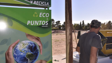Se dispusieron Eco Puntos en dos sectores de Plaza Huincul (Foto: gentileza)