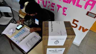 En caso de no votar ingresará al Registro Nacional de Infractores que está disponible. Foto Archivo