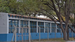 Universidad del Comahue: millonarias obras en Neuquén y la emergencia edilicia de Roca aún espera