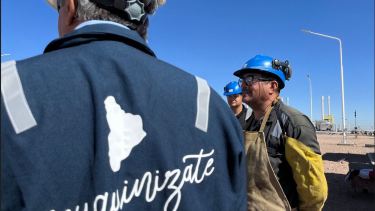 El término fue utilizado por Rolando Figueroa desde que hizo campaña en 2021. Hasta tiene un mameluco con el bordado (Gentileza)