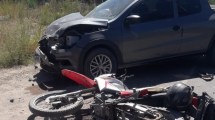 Imagen de Motociclista terminó en un desagüe tras un choque con una camioneta y está grave en Roca