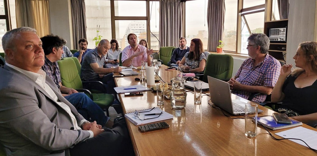 La comisión de emergencia provincial se reunió y propuso declarar la emergencia por sequía e influenza aviar. Foto: Gentileza.