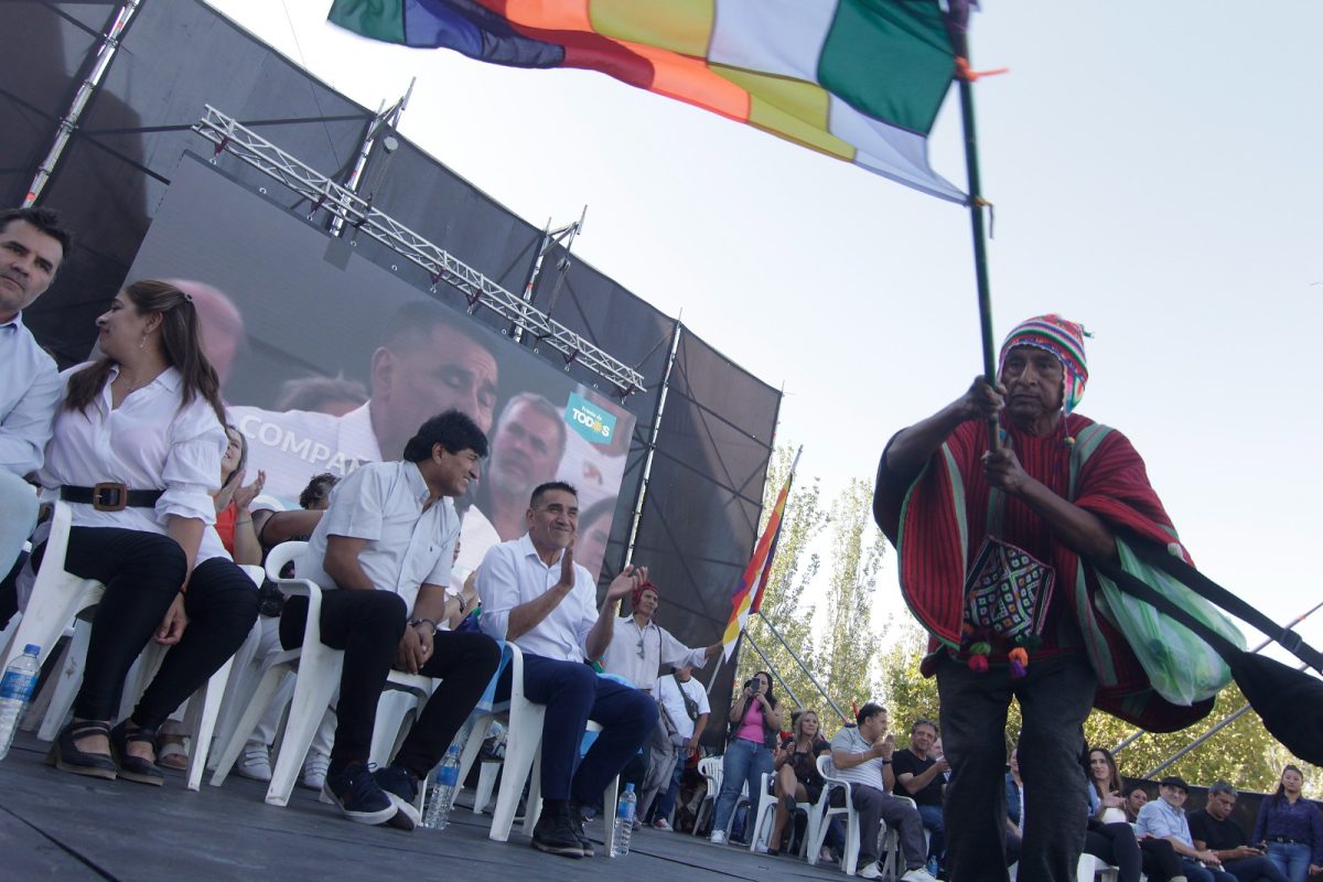El expresidente participó de un acto en el Parque Central de la ciudad de Neuquén. Foto Oscar Livera.
