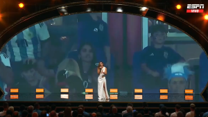 Soledad Pastorutti emocionó a Messi en el homenaje de la Conmebol a la Selección