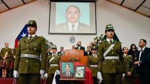 Media sanción en Chile a un proyecto que refuerza atribuciones de los Carabineros