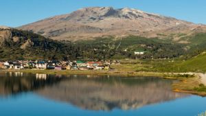 Un intendente de Neuquén y dos de sus funcionarios renunciaron a sus sueldos