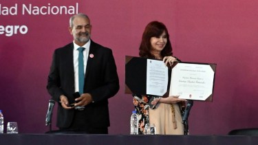 ¿Proscripción o deserción honoris causa?