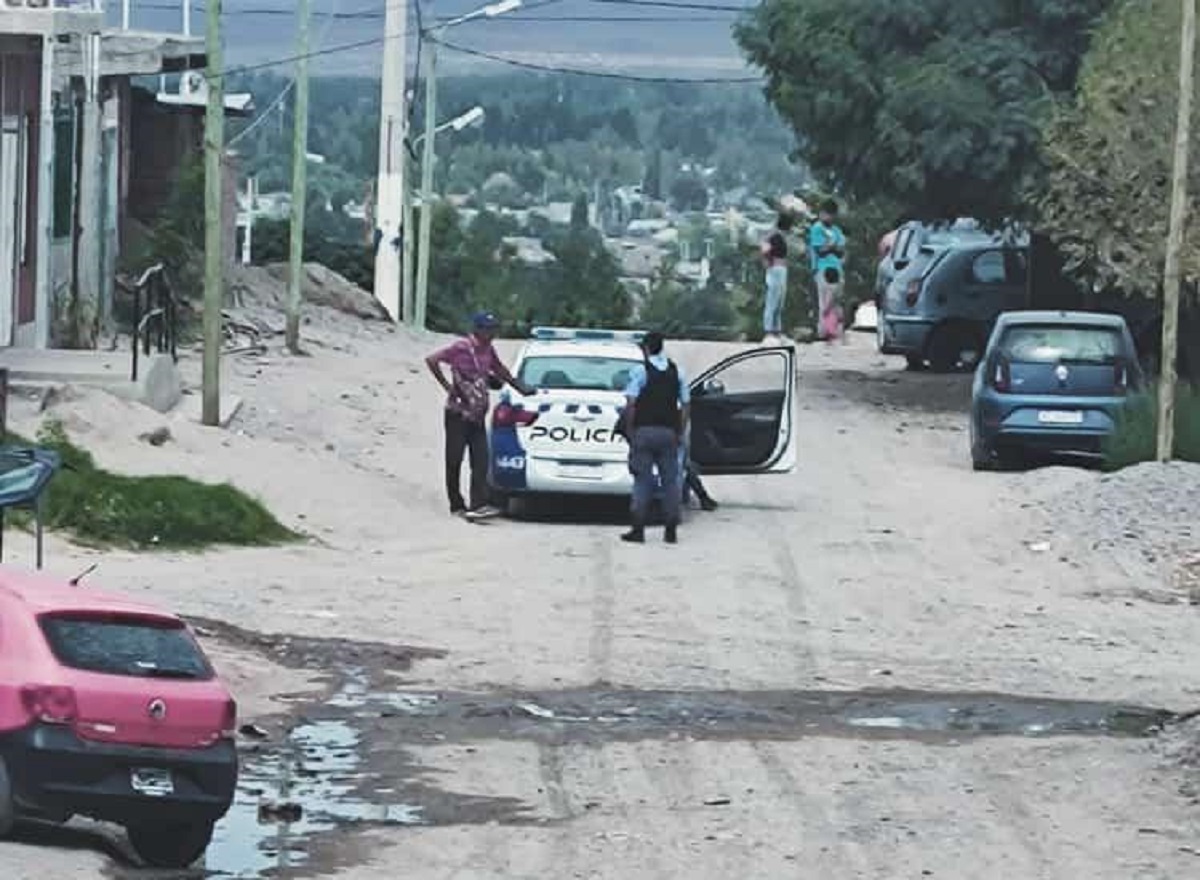 La detención del sospechoso del femicidio se realizó en el barrio 2 de Mayo de Neuquén. (Gentileza)