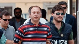 Quién es el peligroso sicario que quedó en libertad en Italia, famoso por disolver en ácido a un niño