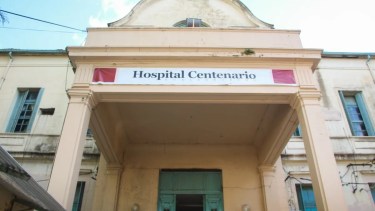 La mujer se dio a la fuga luego de los exámenes médicos. 