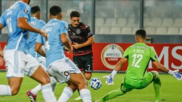 Huracán cayó ante Sporting Cristal y quedó afuera de la Libertadores. Foto: Gentileza Twitter @CAHuracan