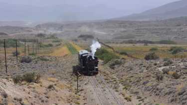 La Trochita provocó un incendio mientras viajaba cerca de El Maitén 