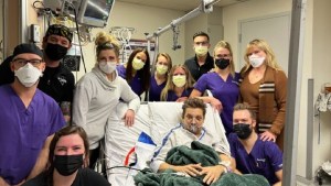 Jeremy Renner muestra los avances de su recuperación tras el grave accidente en la nieve