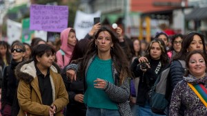 8M en Bariloche: una multitud salió a reivindicar la lucha de las mujeres